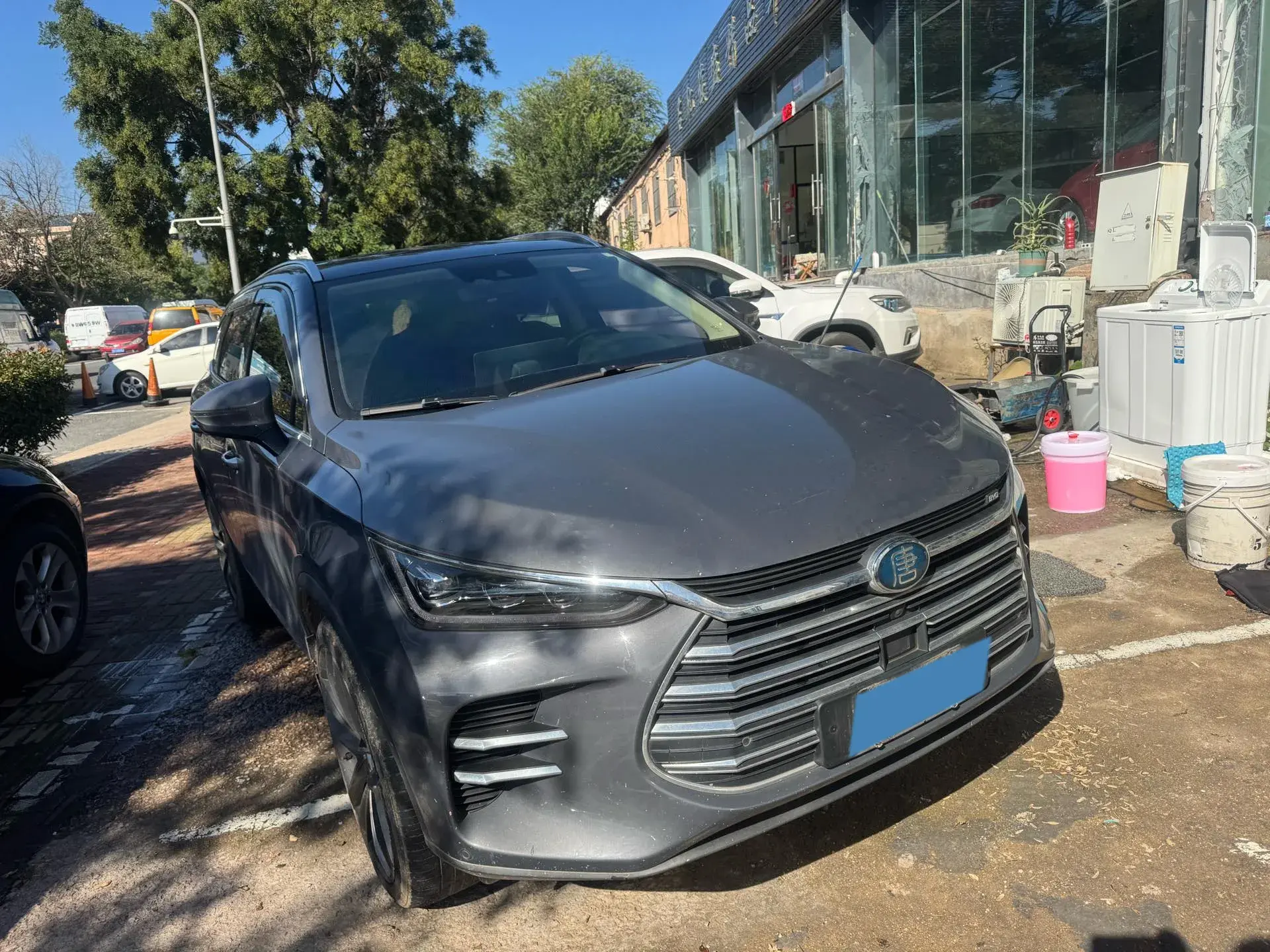 2018 BYD TANG thumbnail 2