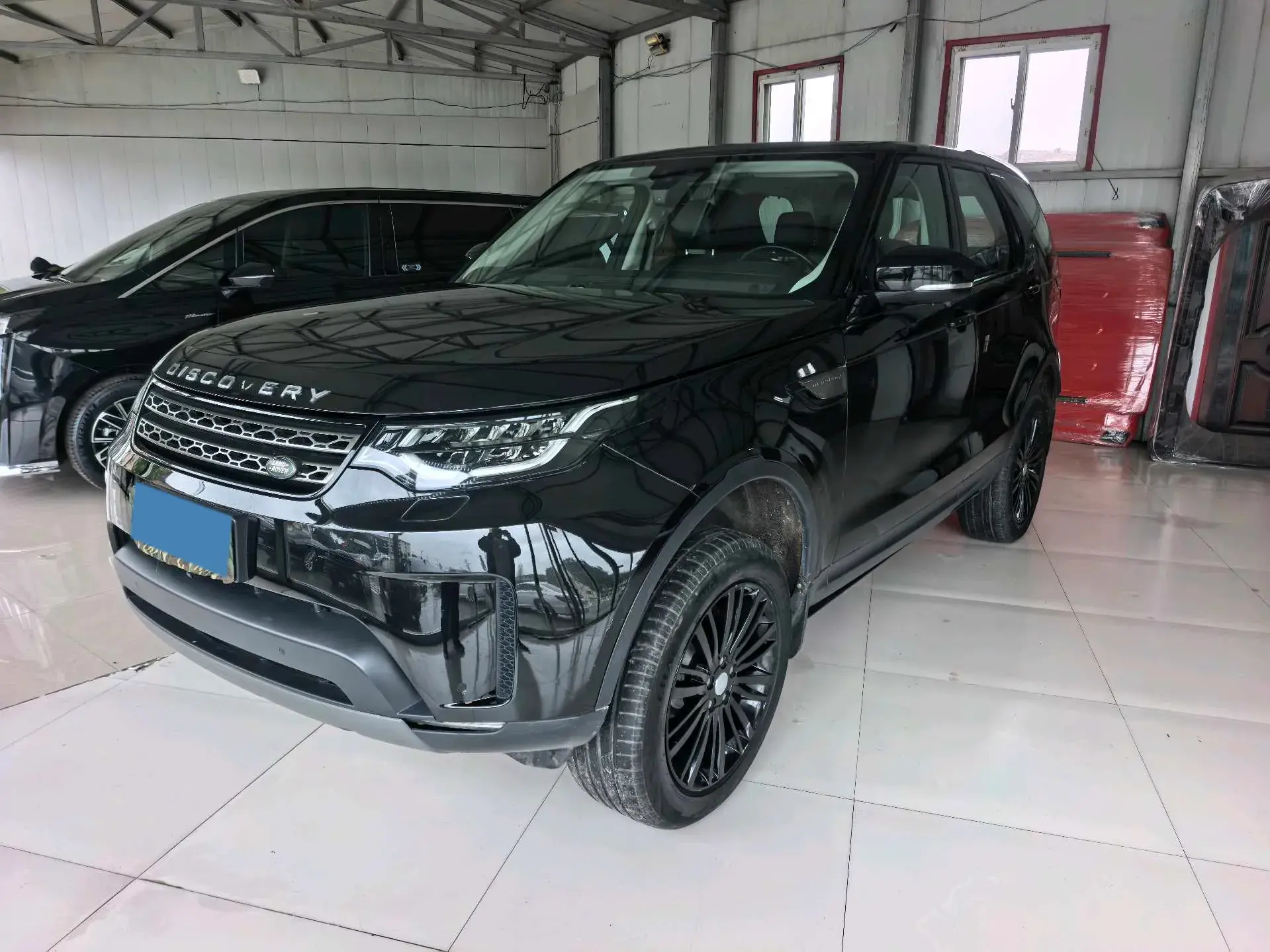 2017 LAND ROVER view 1