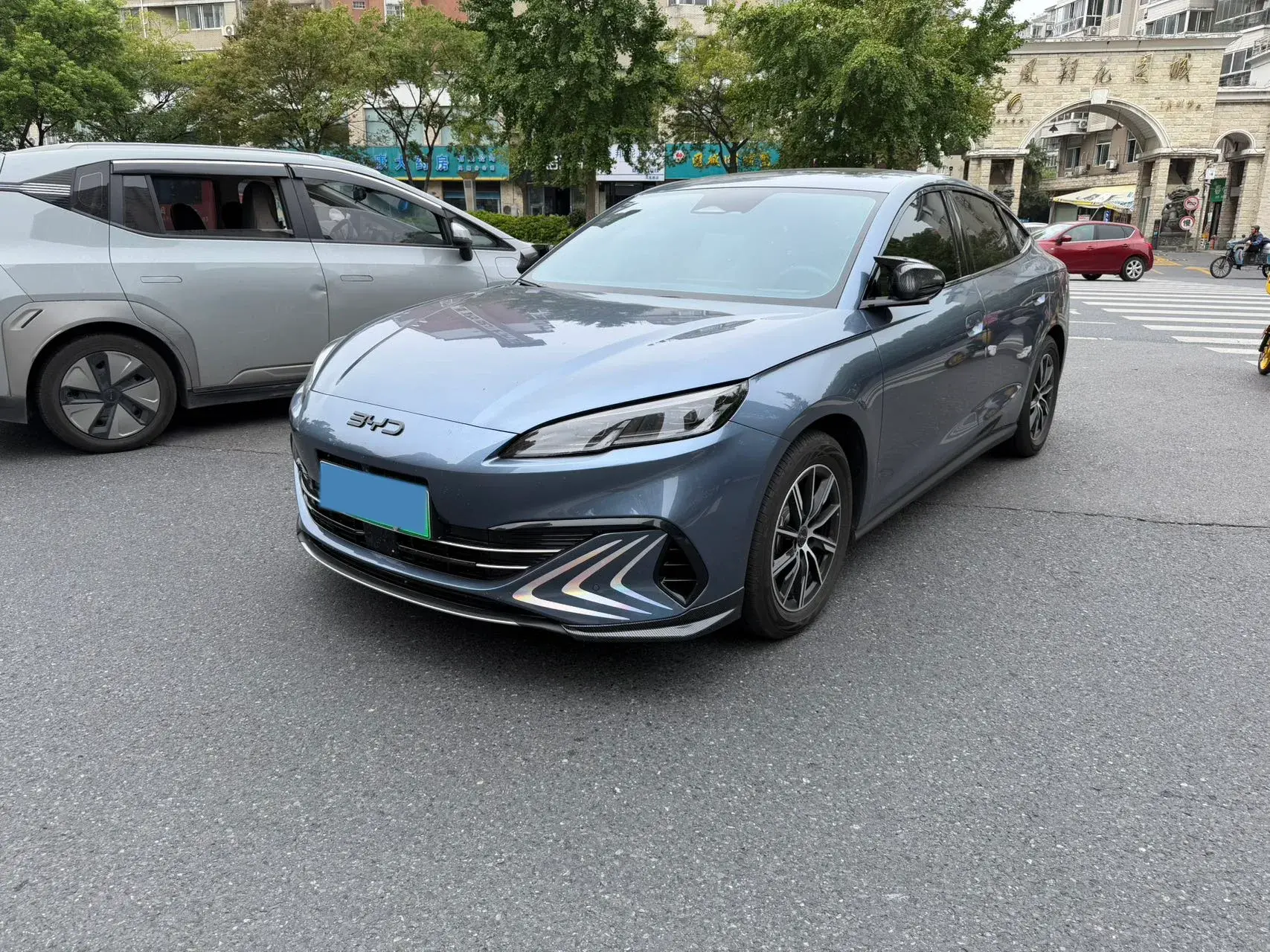 2024 BYD SEAL view 1