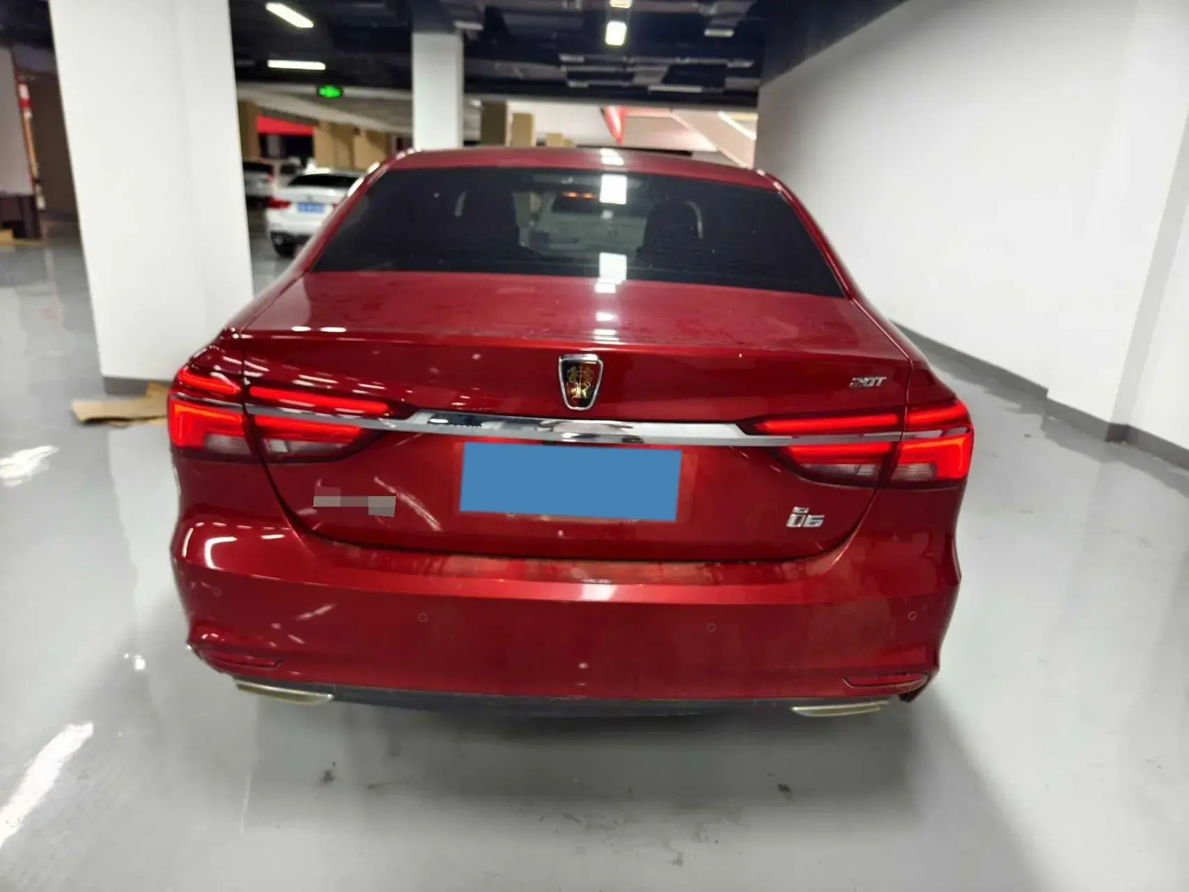 2018 ROEWE I6 thumbnail 4