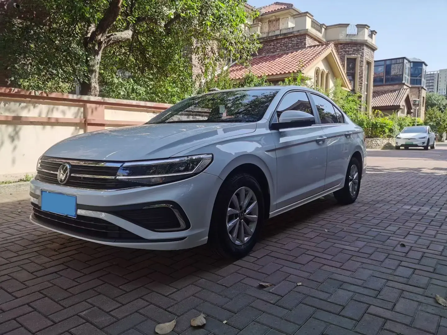 2023 VOLKSWAGEN BORA view 1