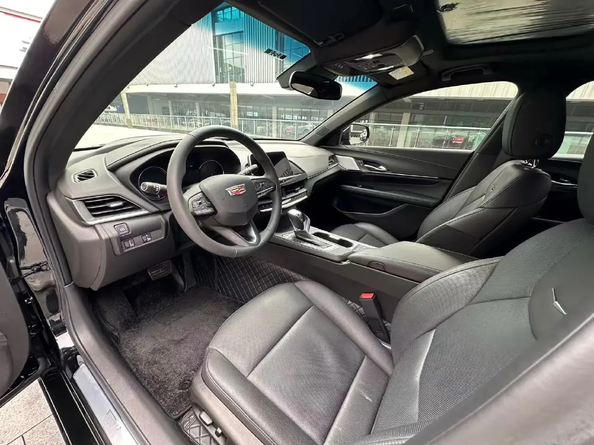 2023 Cadillac CT4 1.5T 211HP L4 8AT,autocango,china used car exporter,china ev exporter,chinese used car exporter,chinese used ev exporter