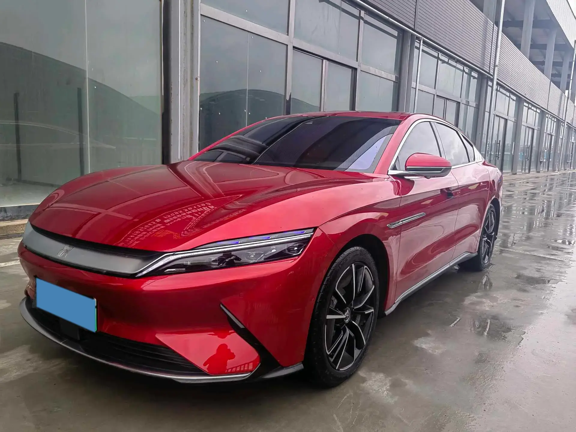 2020 BYD HAN view 1