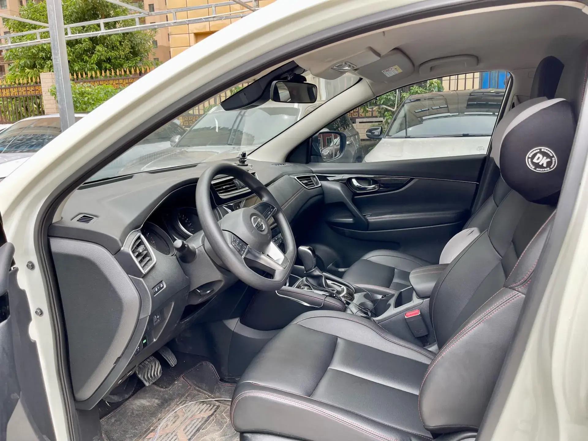 2022 NISSAN QASHQAI thumbnail 3