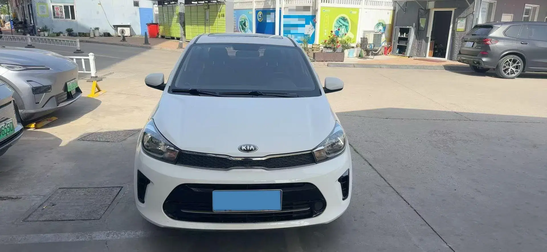 2020 KIA PEGAS thumbnail 2