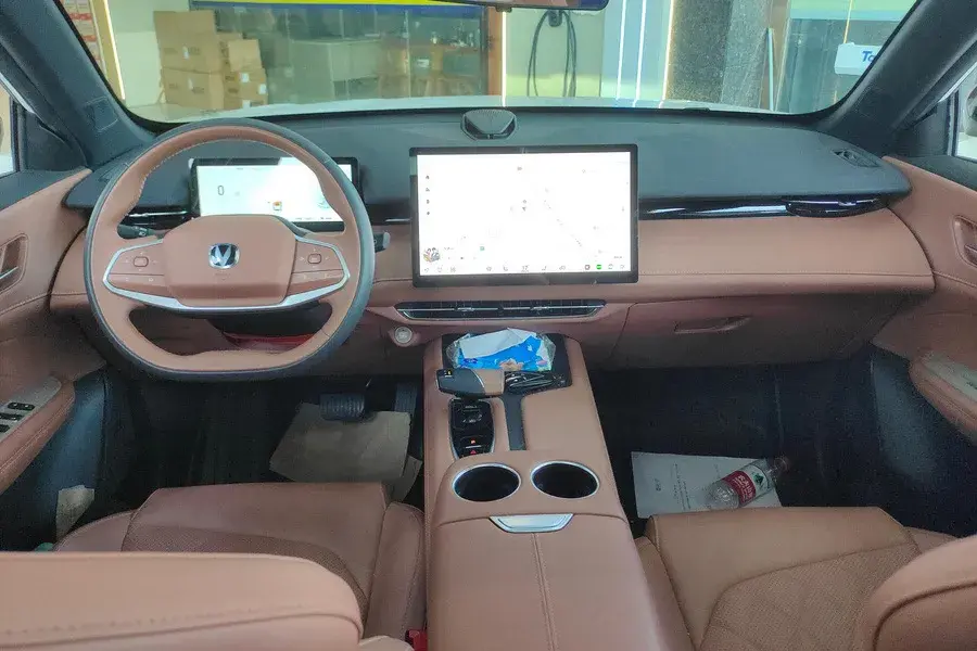 2024 CHANGAN UNI-Z thumbnail 4