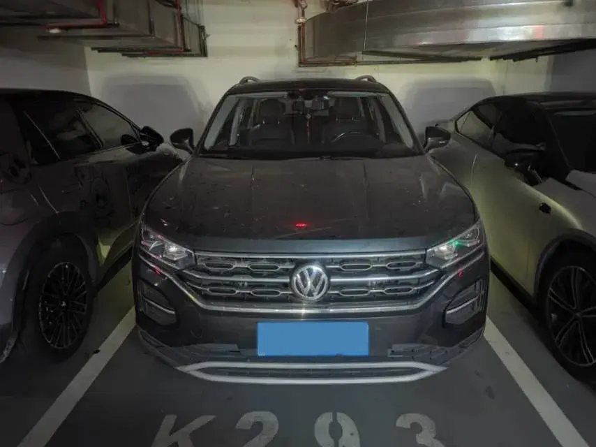 2019 VOLKSWAGEN TAYRON thumbnail 2