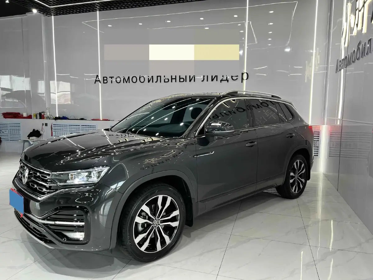 2022 Volkswagen Tayron 2.0T 220HP L4 7DCT