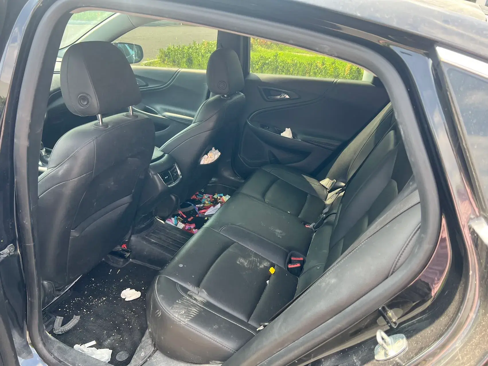 2021 CHEVROLET MALIBU thumbnail 4