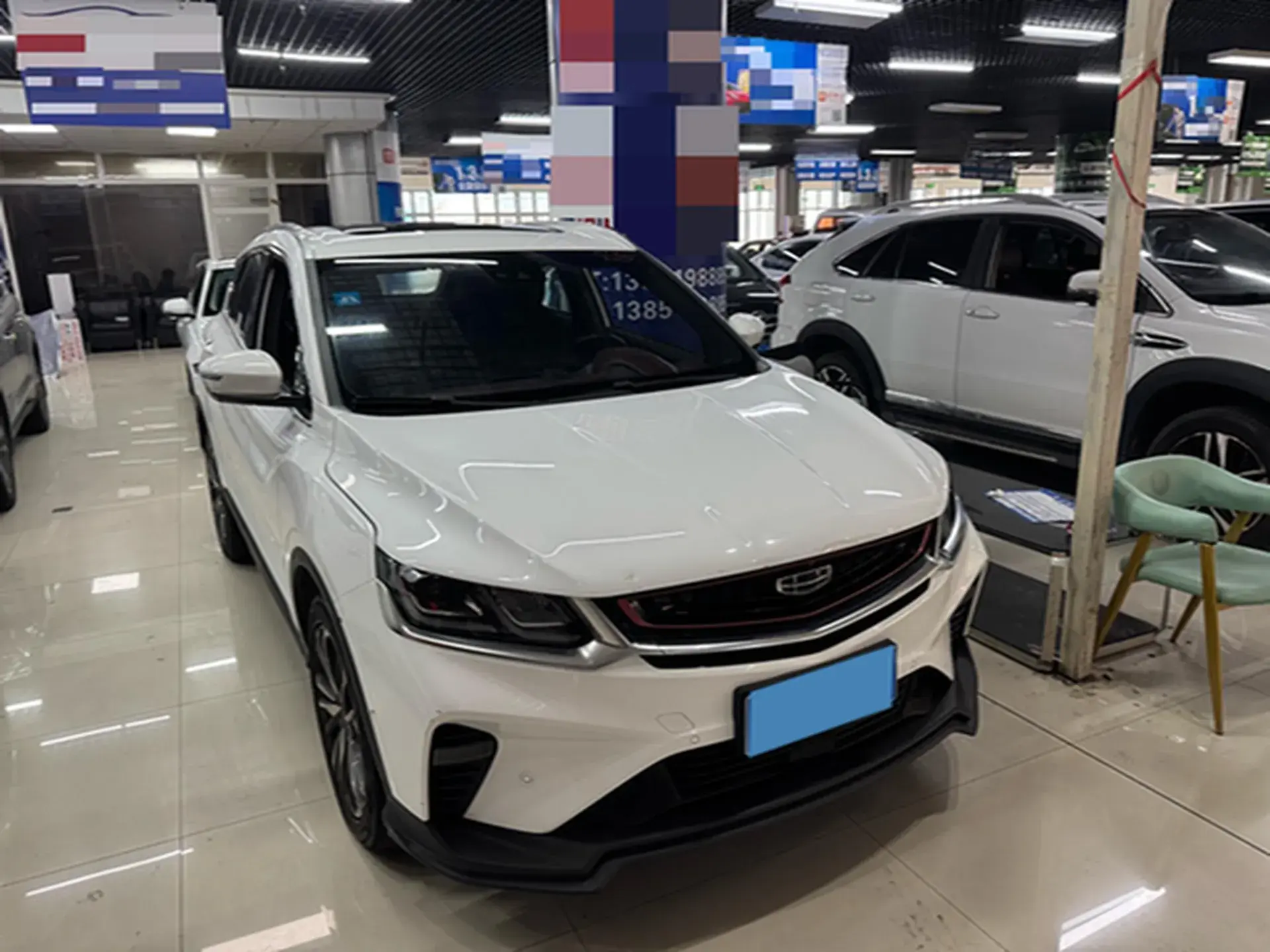 2019 GEELY COOLRAY thumbnail 2