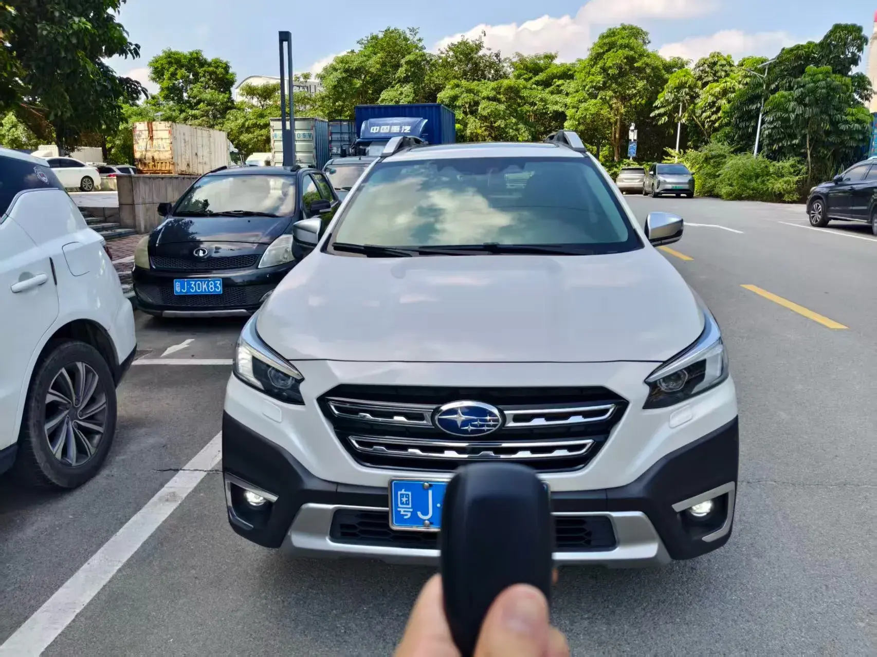 2021 SUBARU OUTBACK thumbnail 2