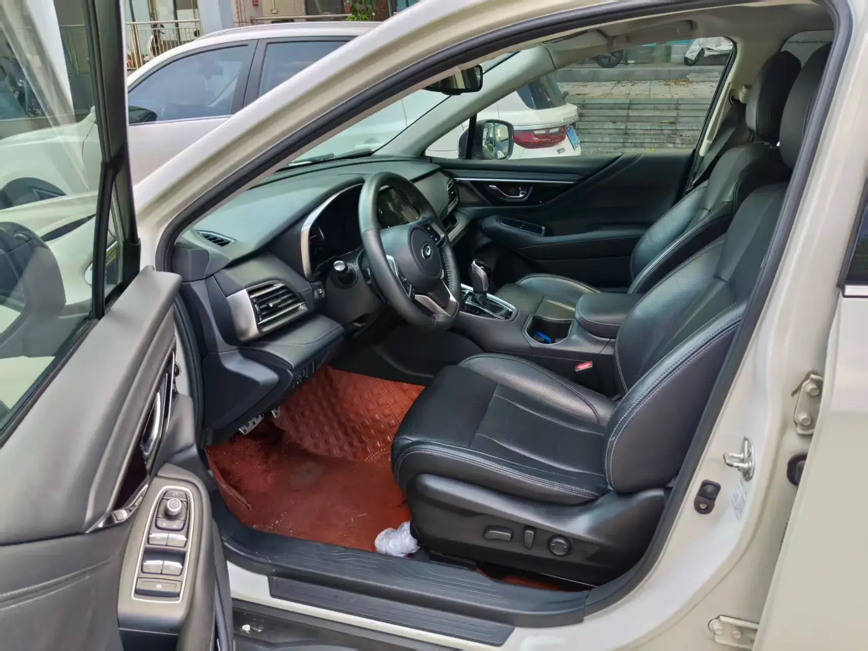 2021 SUBARU OUTBACK thumbnail 3