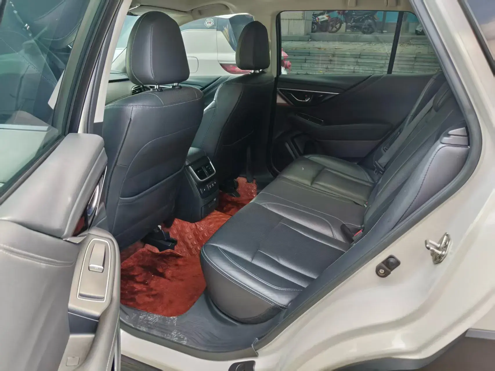 2021 SUBARU OUTBACK thumbnail 4