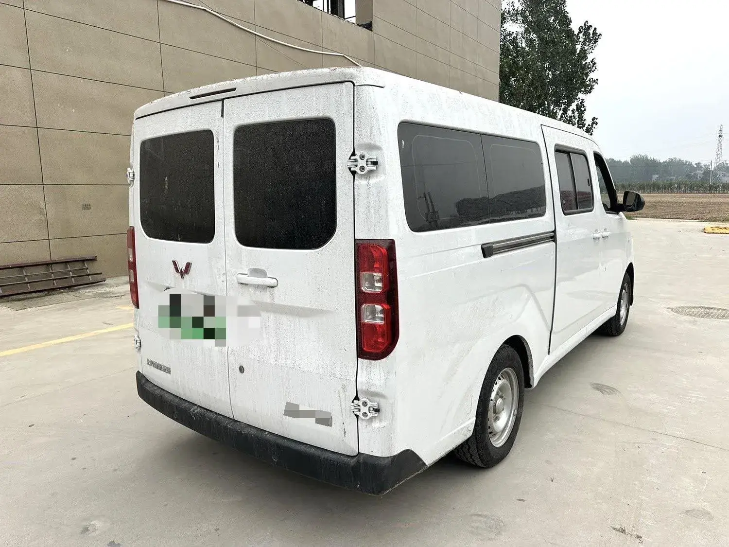 2024 WULING YANGGUANG thumbnail 3