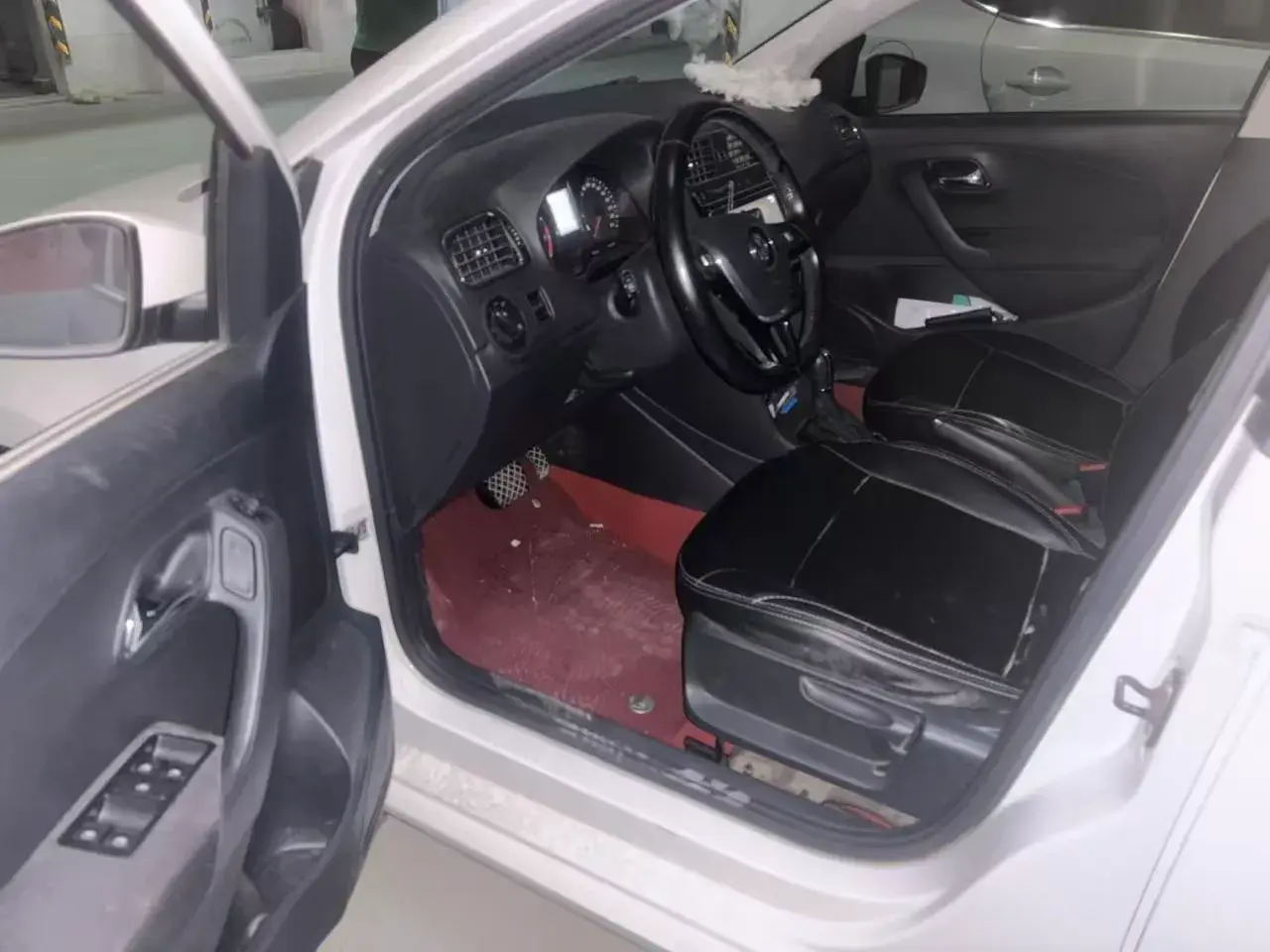 2018 VOLKSWAGEN POLO thumbnail 3