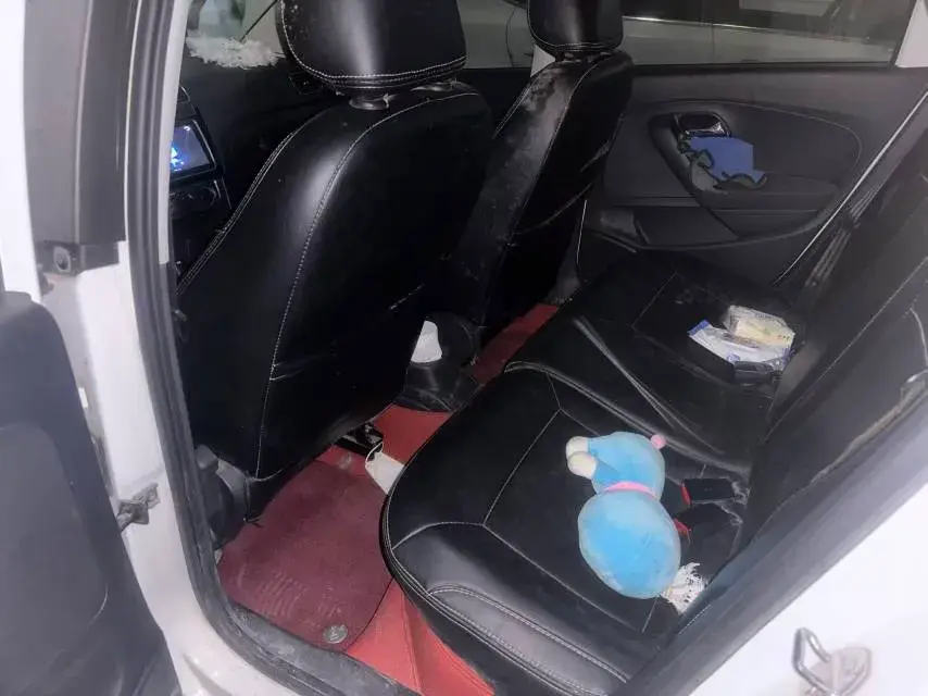 2018 VOLKSWAGEN POLO thumbnail 4