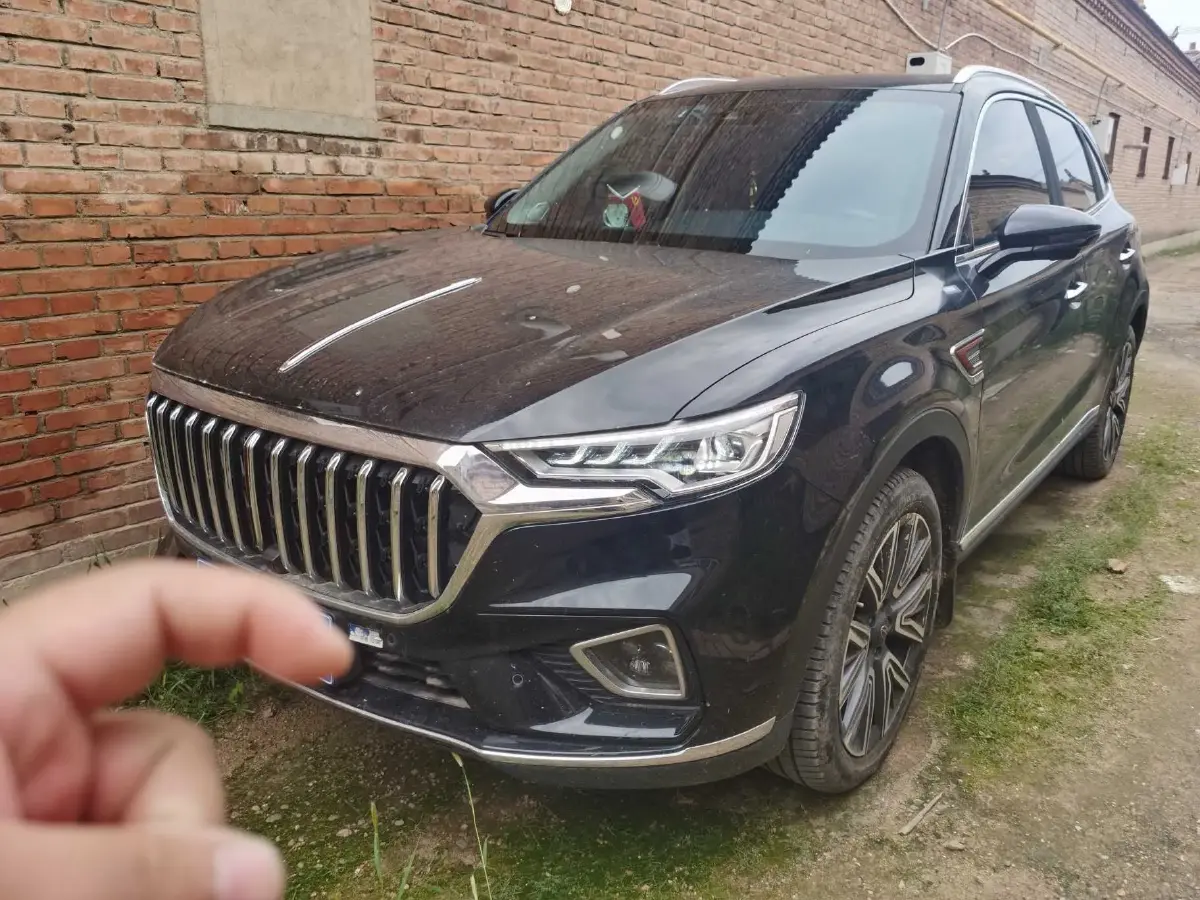 2022 HongQi HS5 2.0T 224HP L4 6AT