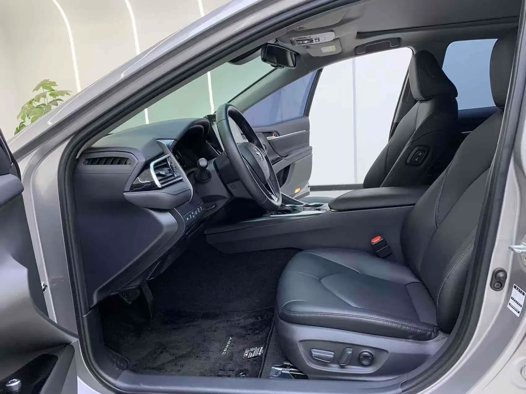 2021 TOYOTA CAMRY thumbnail 4