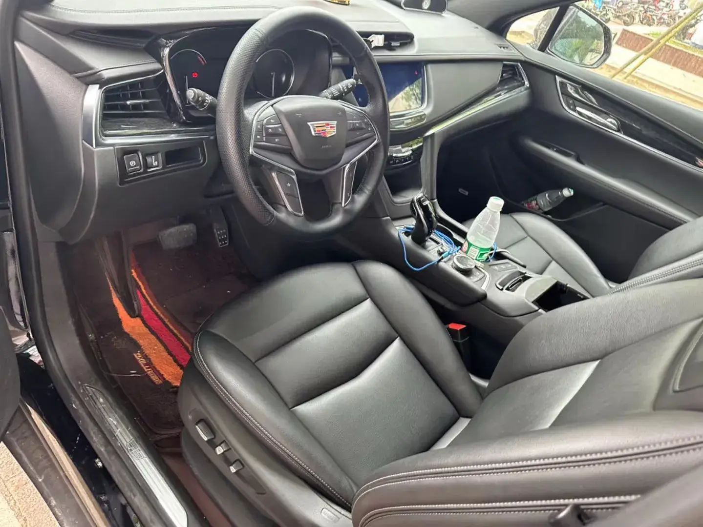 2021 CADILLAC XT5 thumbnail 4