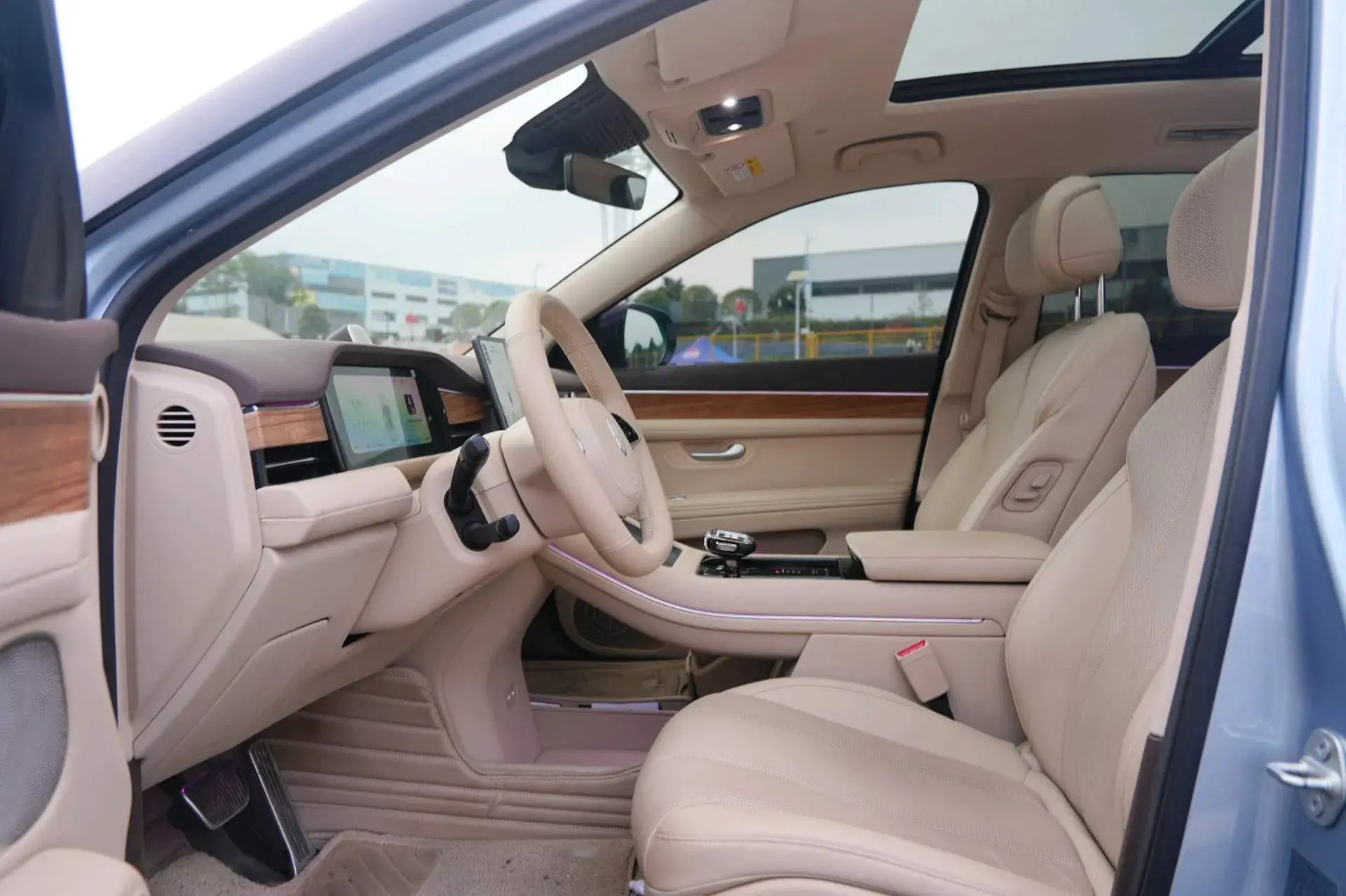 2024 HIMA AITO thumbnail 4