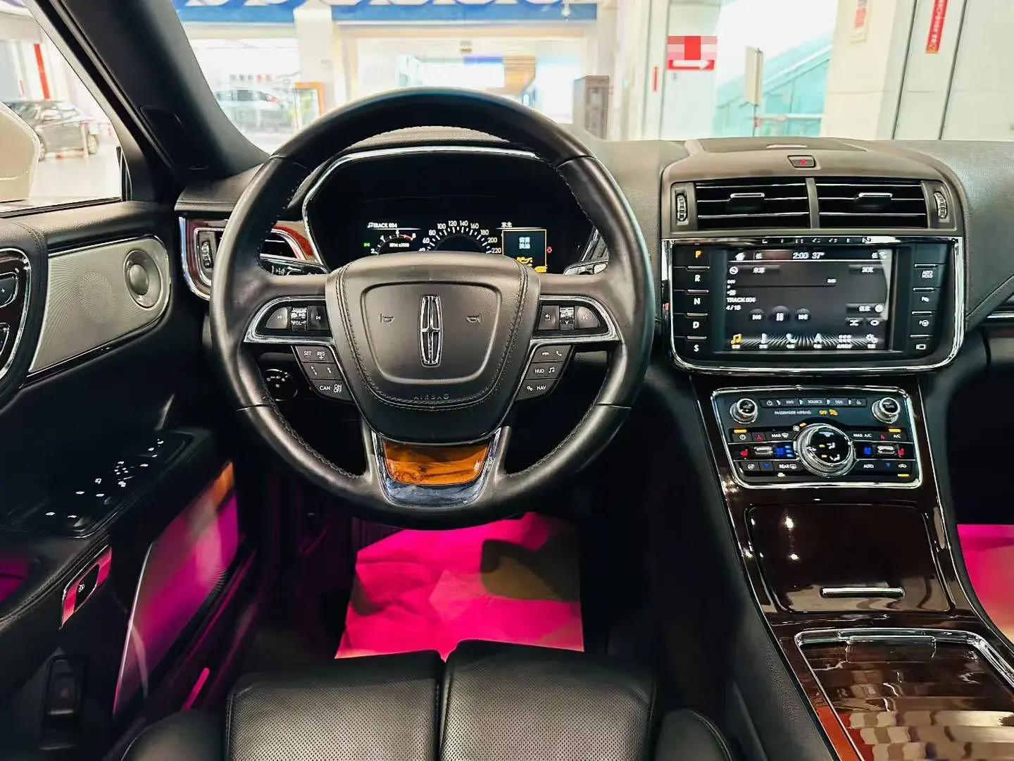 2018 LINCOLN CONTINENTAL thumbnail 4