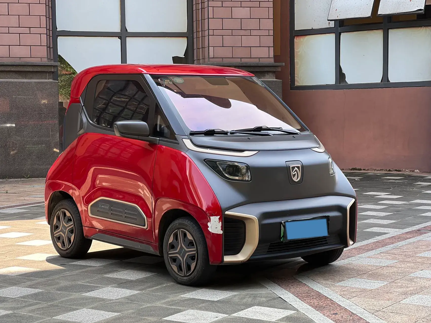 2018 BAOJUN E200 thumbnail 3