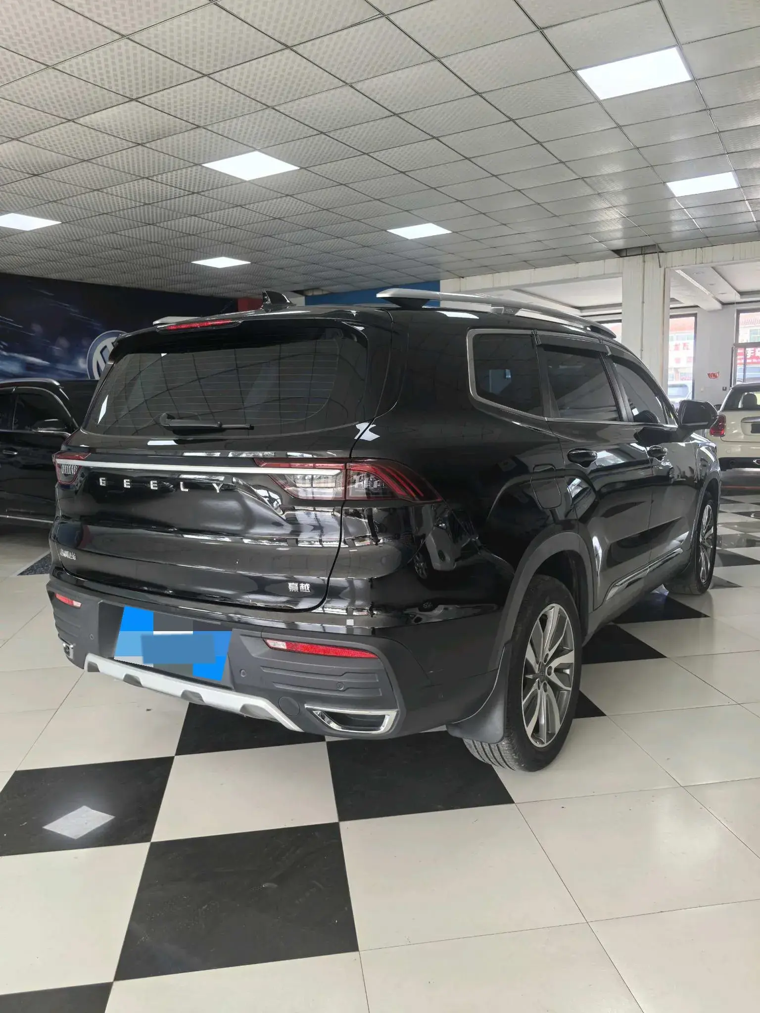 2020 GEELY OKAVANGO thumbnail 2