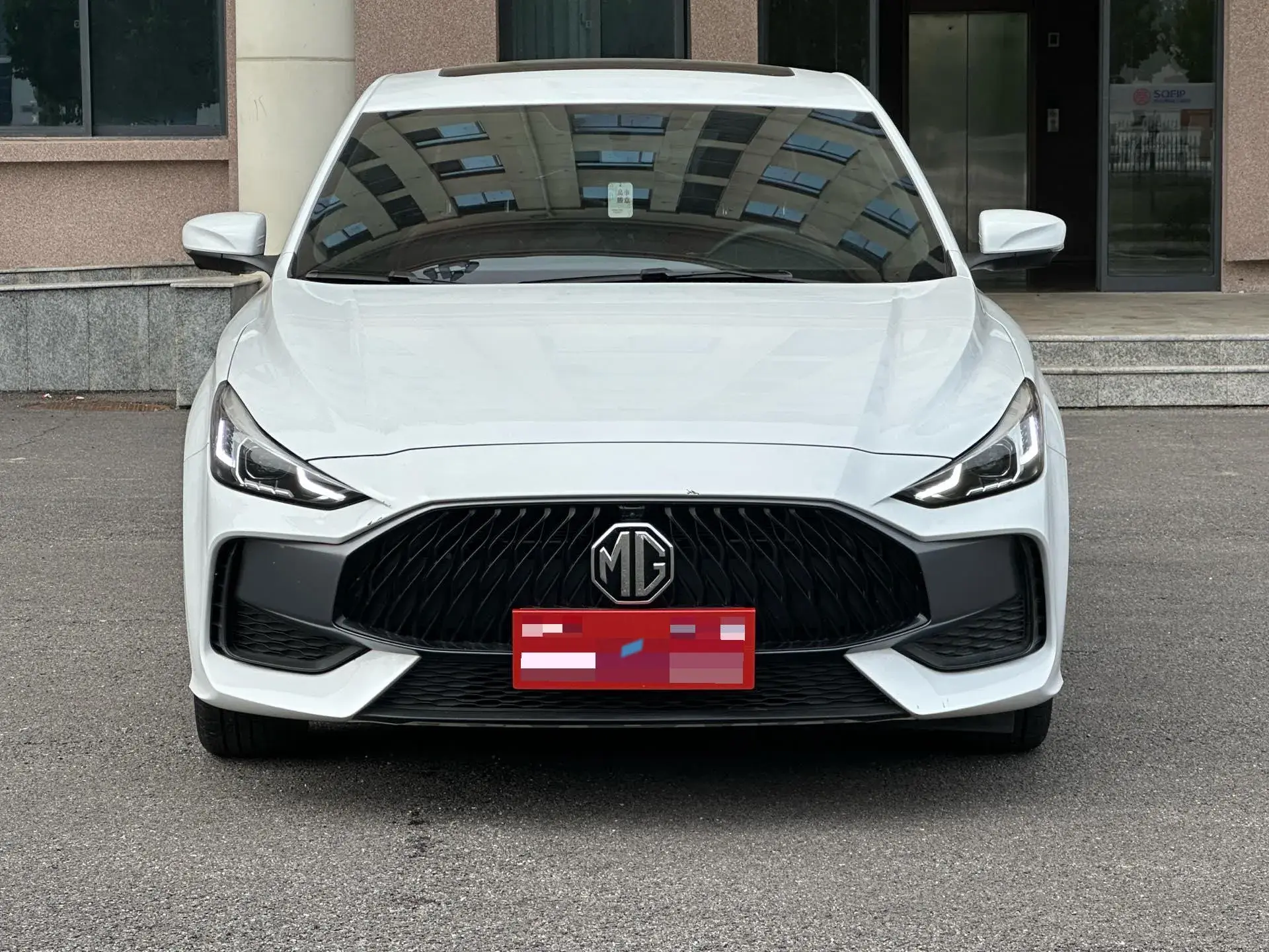 2021 MG 5 thumbnail 2