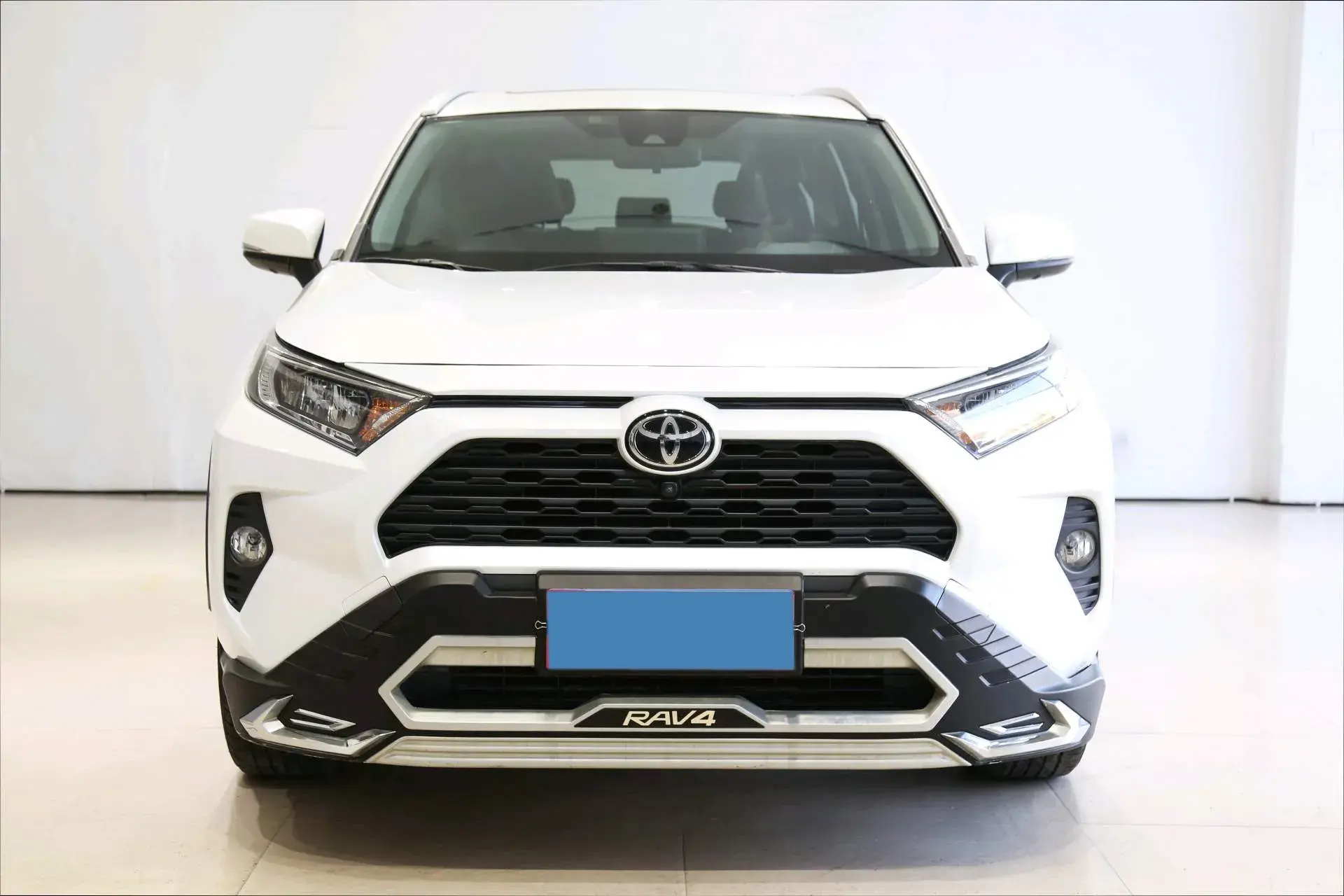 2021 TOYOTA RAV4 thumbnail 2