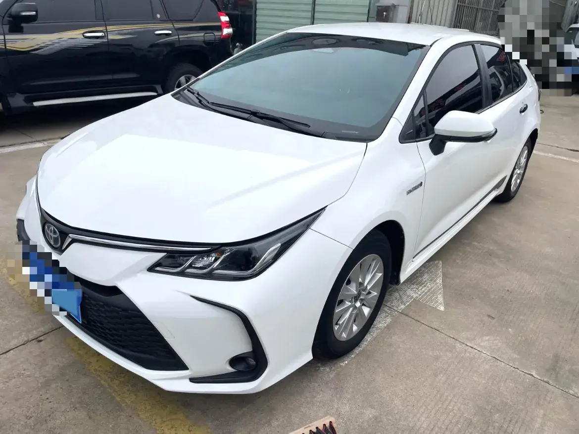 2023 Toyota Corolla 1.8L 98HP L4 E-CVT Hybrid