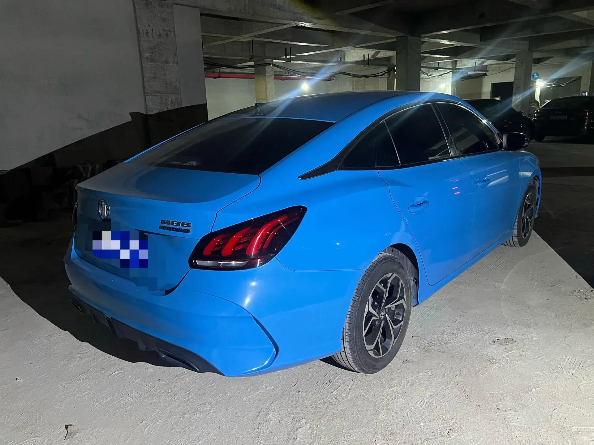 2021 MG 5 thumbnail 3