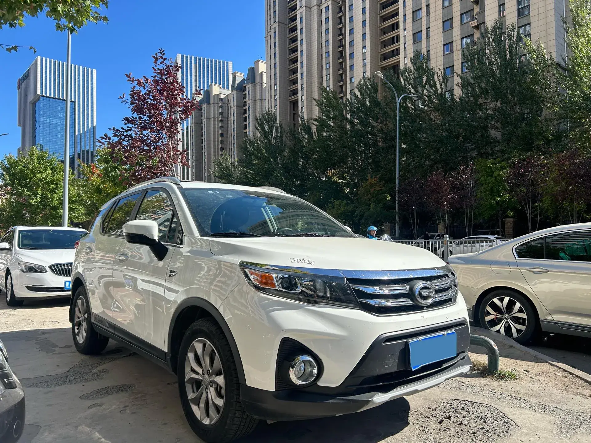 2017 GAC TRUMPCHI thumbnail 3