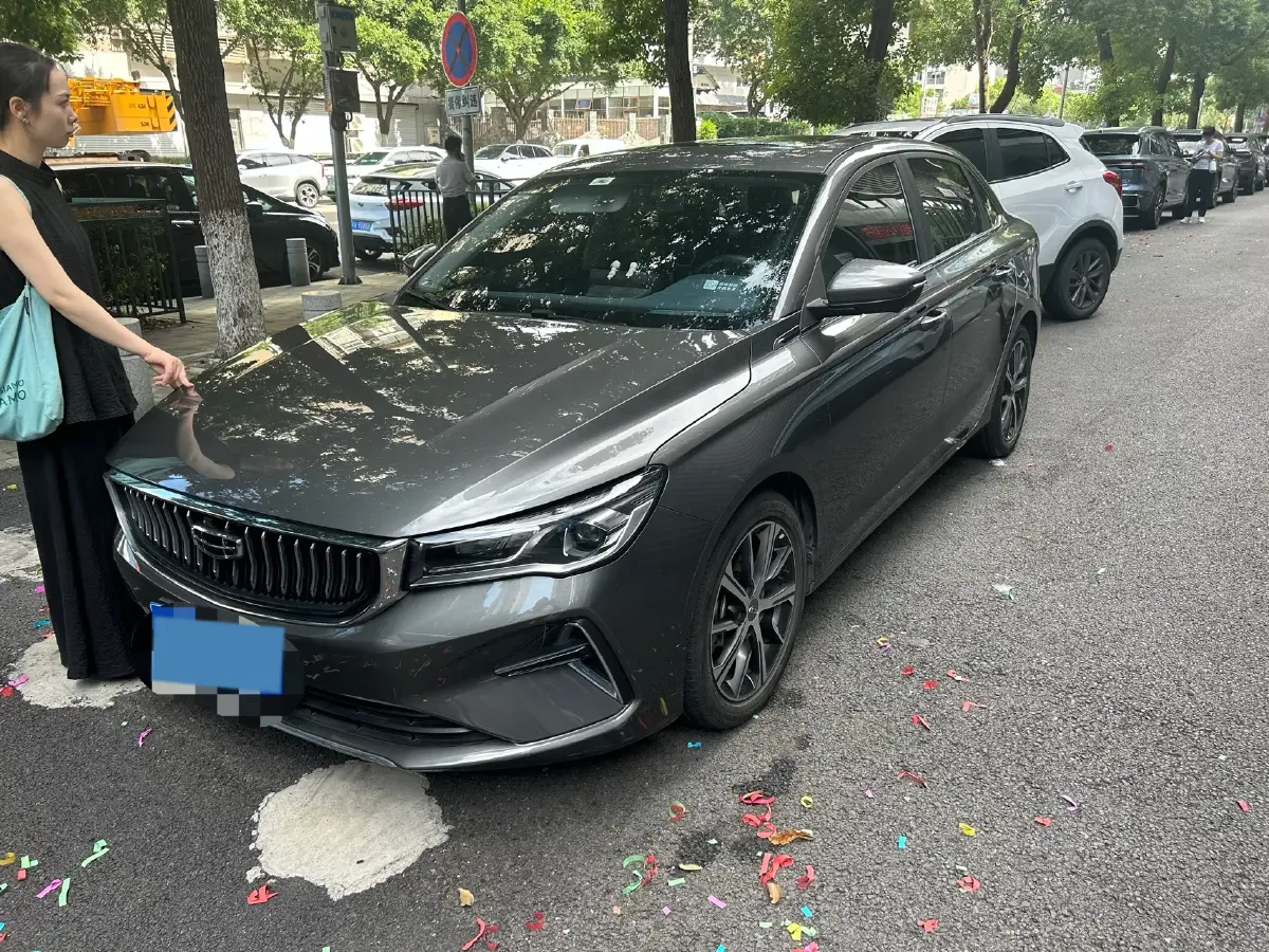 2022 Geely Emgrand L 1.4T 141HP L4 CVT