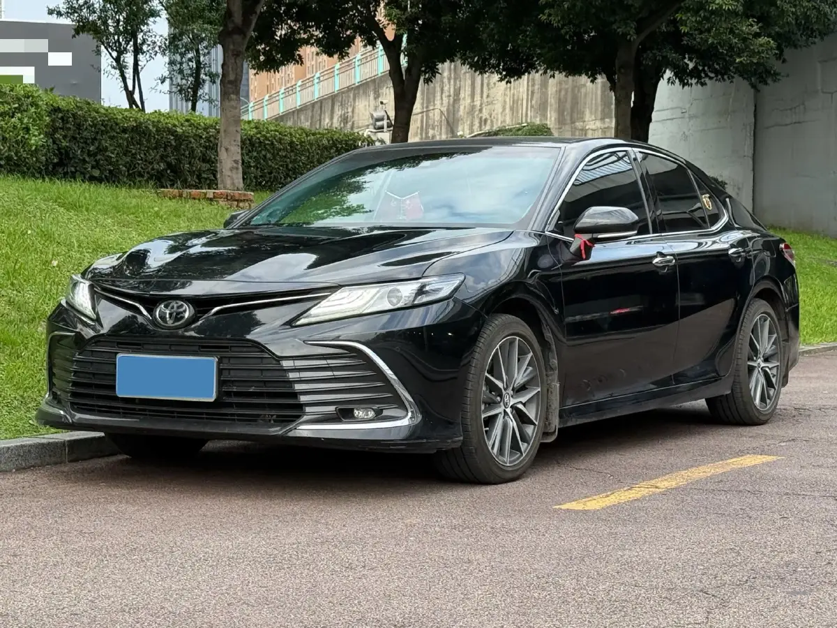 2023 Toyota Camry 2.5L 207HP L4 8AT