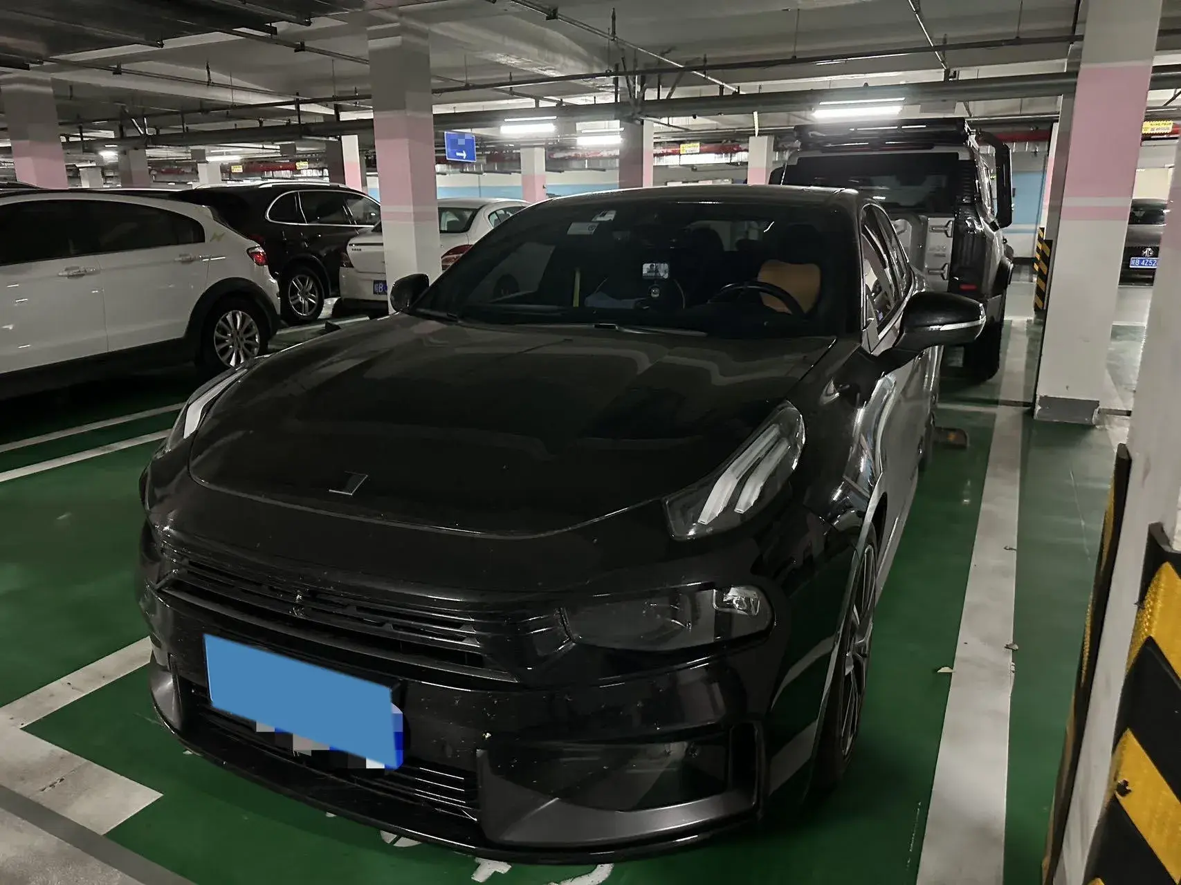 2021 LYNK&CO 03 view 1