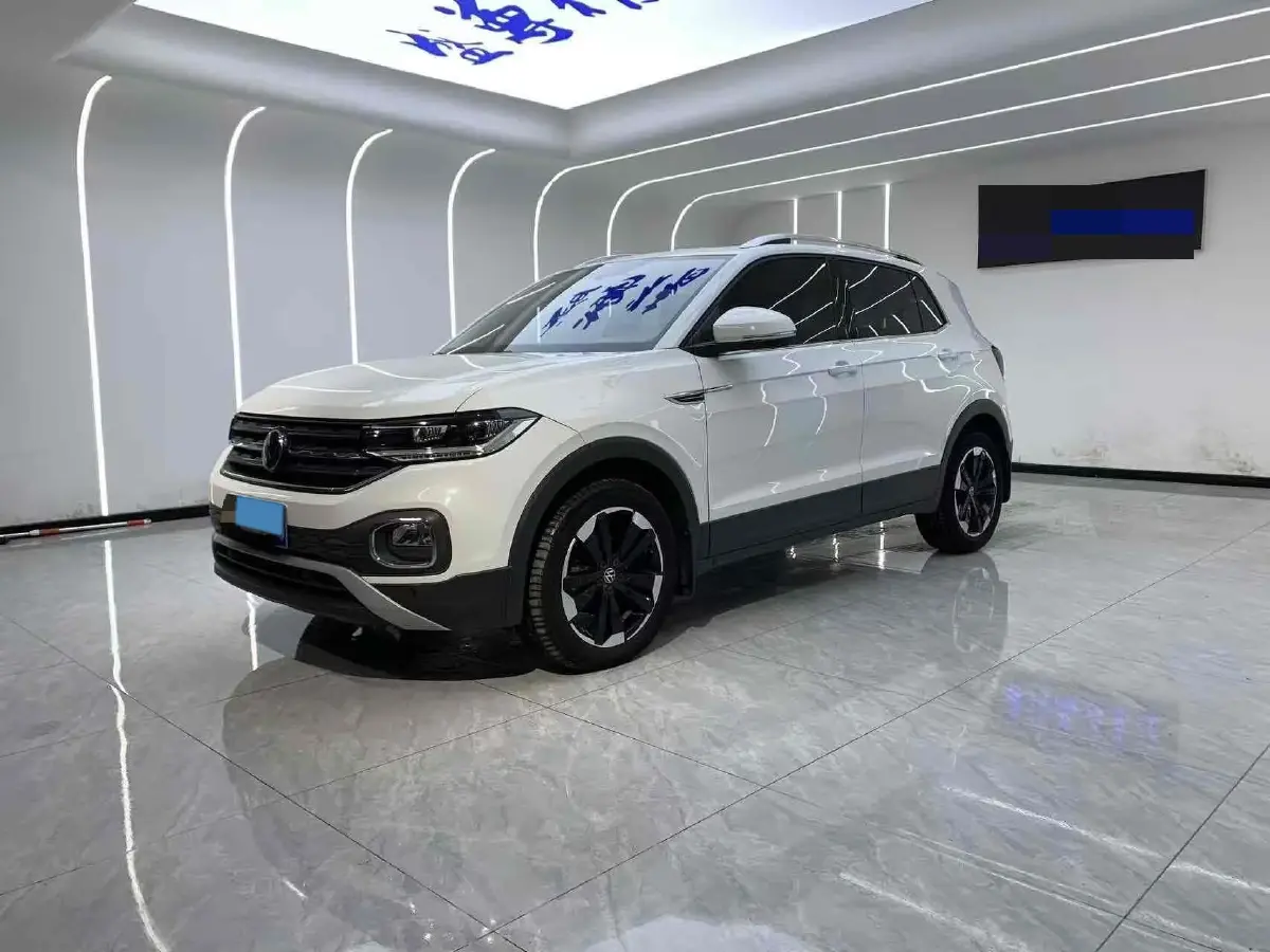 2021 Volkswagen Tacqua 1.5L 113HP L4 6AT