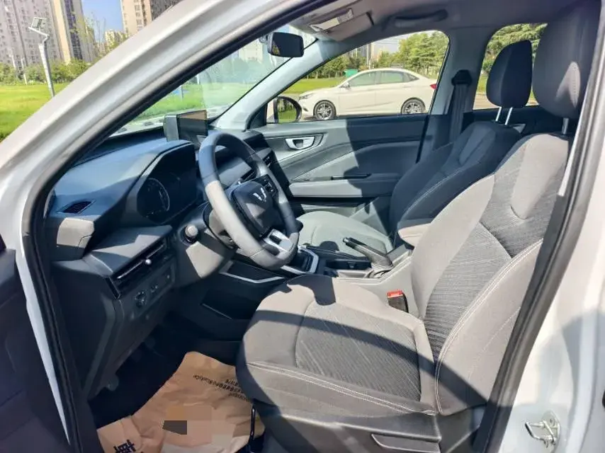 2022 WULING XINGCHI thumbnail 4