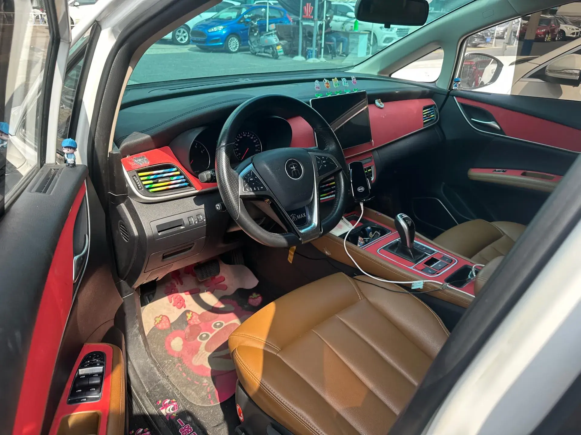 2019 BYD SONG thumbnail 3