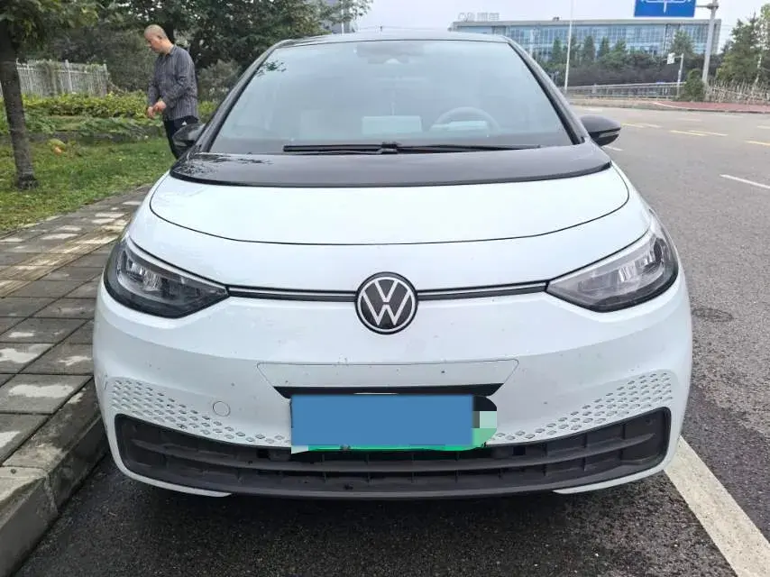 2023 VOLKSWAGEN ID.3 thumbnail 2