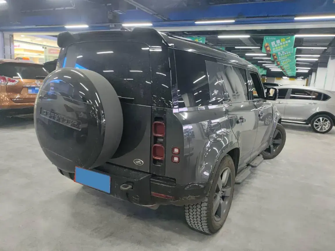 2022 LAND ROVER thumbnail 2