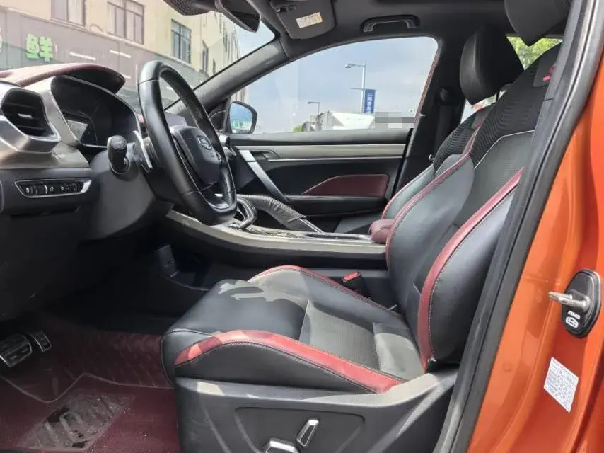 2019 GEELY COOLRAY thumbnail 4