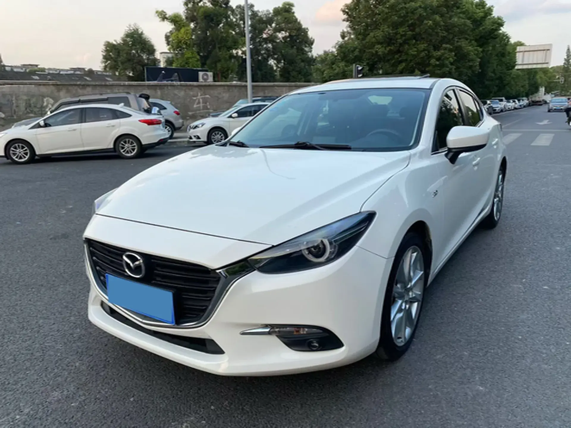2017 MAZDA 3 view 1