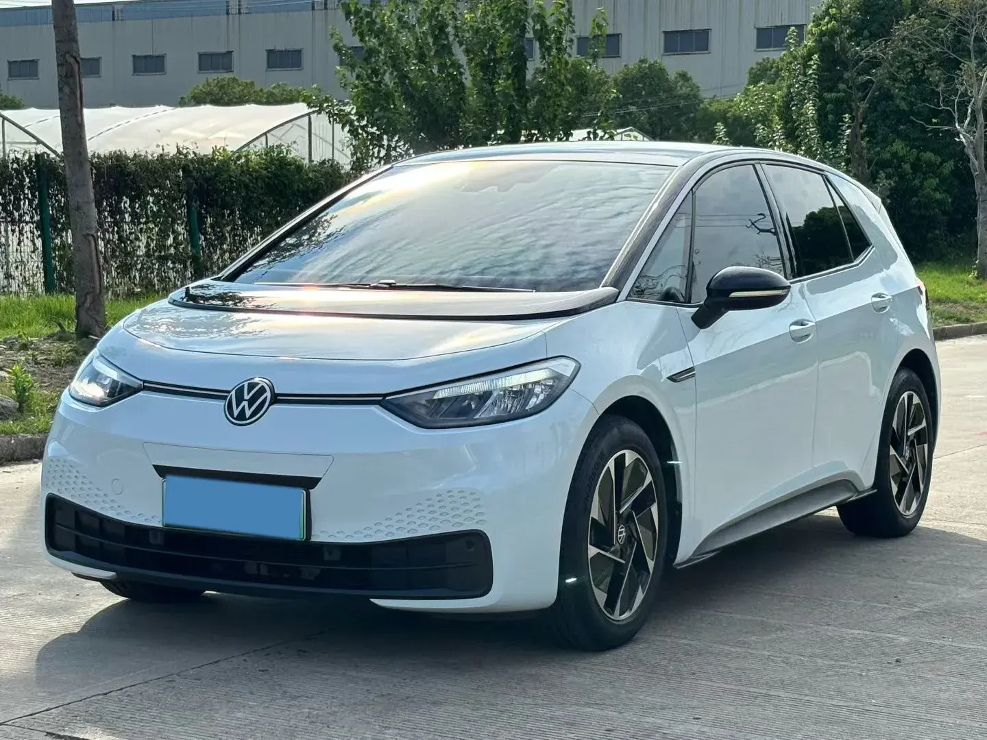 2023 VOLKSWAGEN ID.3 view 1