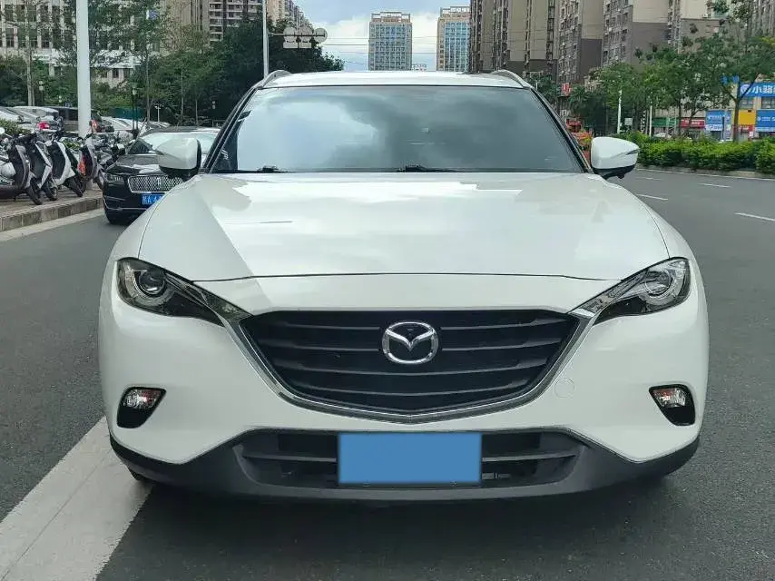 2018 MAZDA CX-4 thumbnail 2