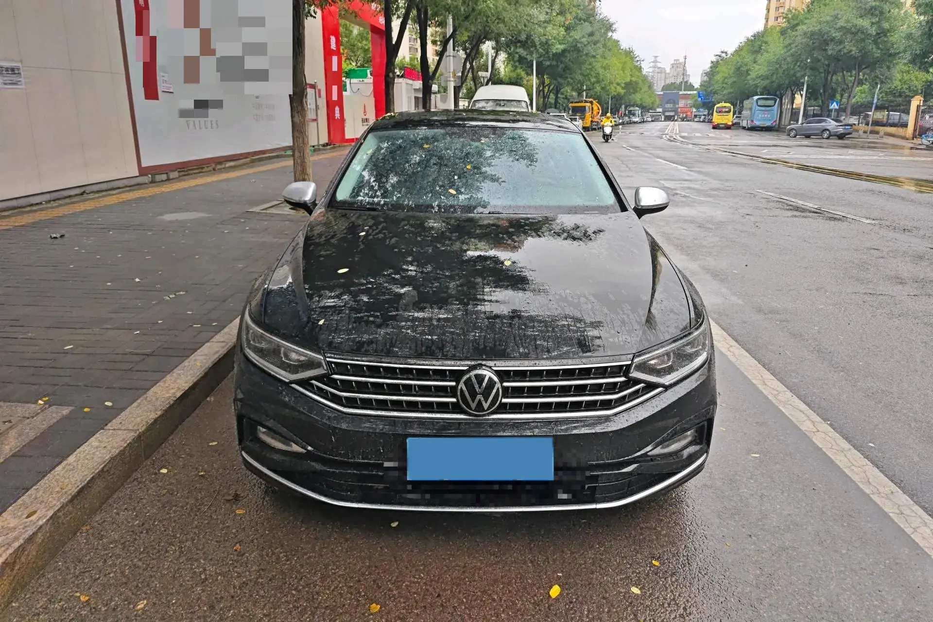 2023 VOLKSWAGEN MAGOTAN thumbnail 2