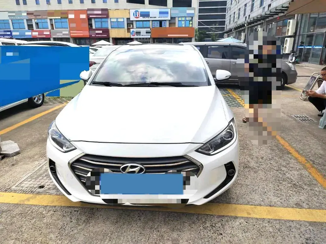 2016 HYUNDAI ELANTRA thumbnail 2