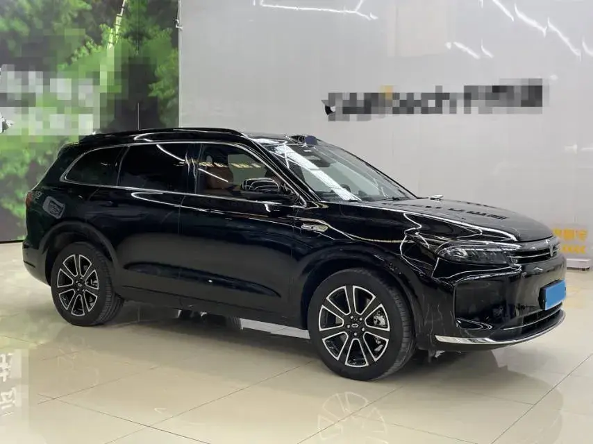 2024 AITO AITO thumbnail 3