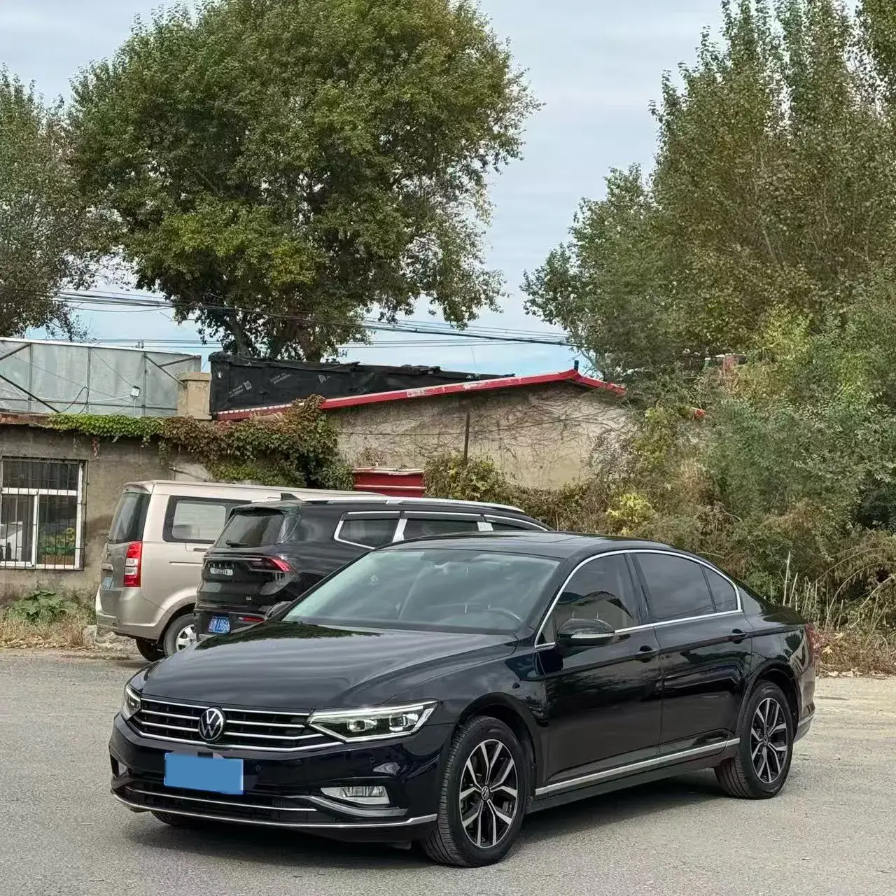 2020 VOLKSWAGEN MAGOTAN view 1