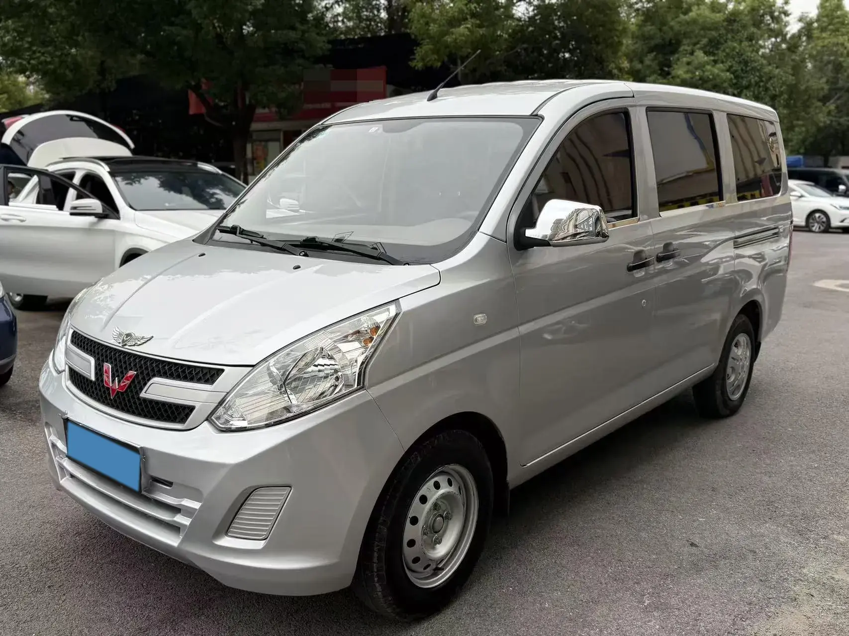 2018 WULING RONGGUANG view 1