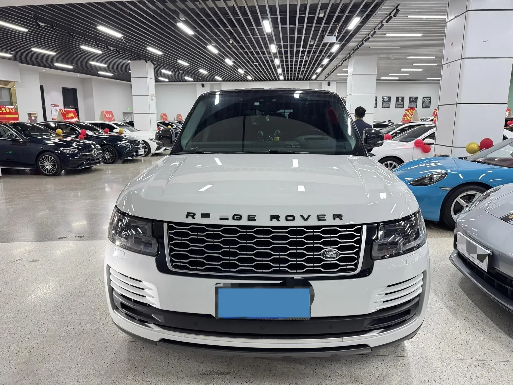 2020 LAND ROVER thumbnail 2